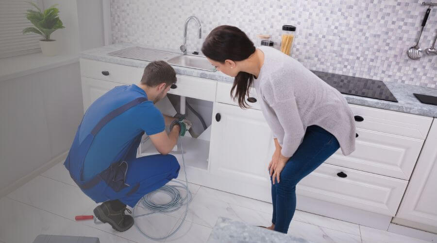 Professional septic pumping service in Encino, CA